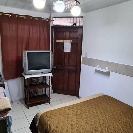 דירות סן חוזה Zorobaru Casa מראה חיצוני תמונה
